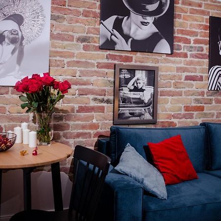 Apartament Dla Doroslych "Papierki Po Cukierkach" Люблін Екстер'єр фото